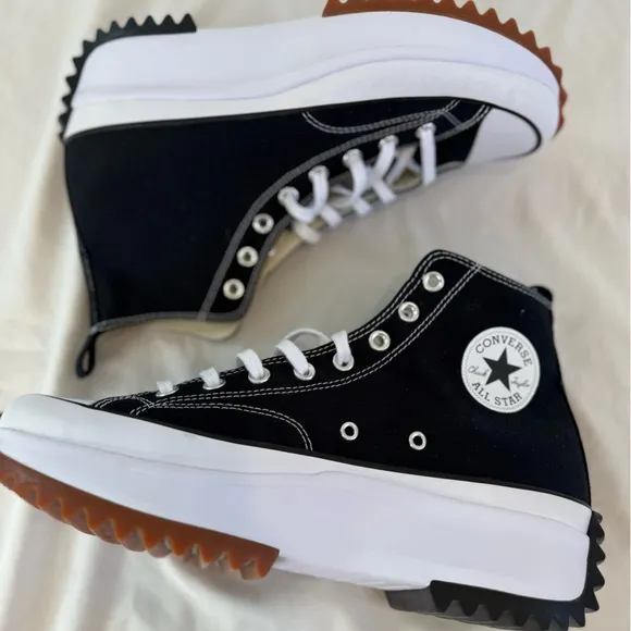 Converse Run Star Hike High Top Black Women’s 13 Men’s 11.5