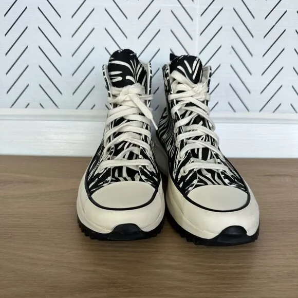 ⭐Converse Women Shoes Sz 7 Run Star Hike Platform High Zebra Black White A03729C