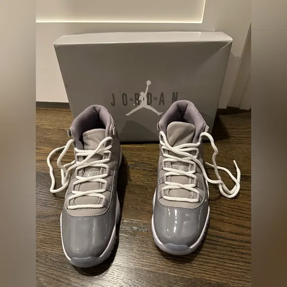 COPY - Air Jordan Men's Gray Sneakers in size 9