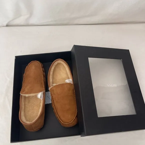 COPY - Hugo Boss RELAX shearling moccasin slippers lounge shoes  Fur Size  10