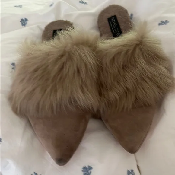 Cozy Faux Fur Slippers in Tan