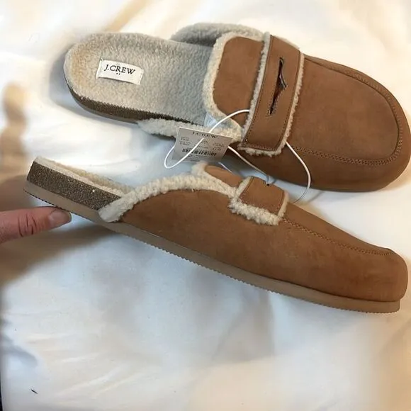 Cozy Tan Slippers with Faux Fur Lining