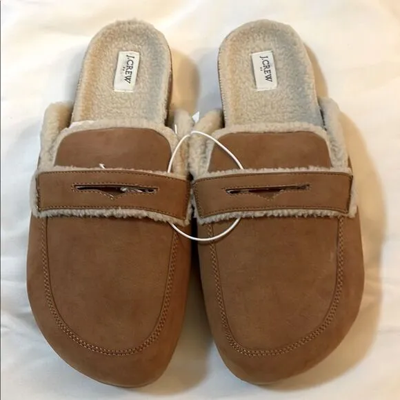 Cozy Tan Slippers with Faux Fur Lining
