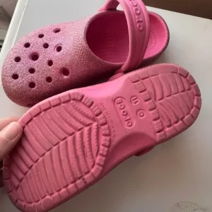 Crocs Kids Pink Glitter Clogs toddler size 11