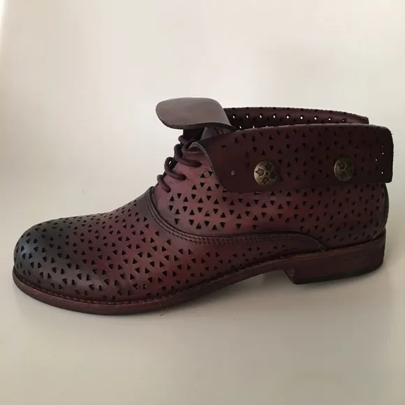 Cutout Ankle Boots by Patricia Nash Sz 6.5