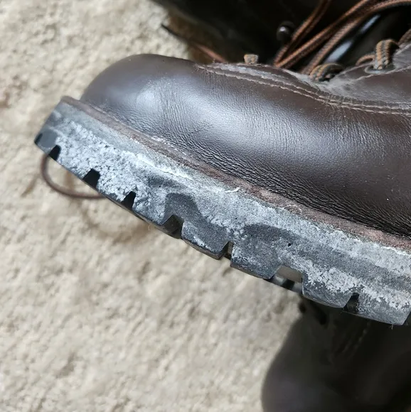 Danner Hood Winter Light Leather Boots 8&quot; Brown Vibram Lace Up Soles Mens 9