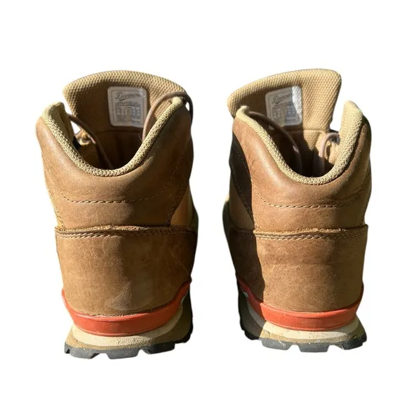 DANNER Jag Hiking Boots Women’s 8 Brown Tan Leather Lace Up Gorpcore
