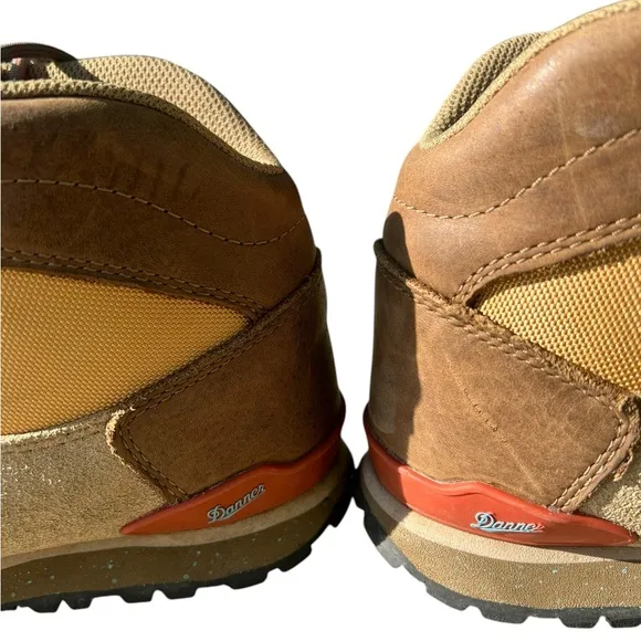 DANNER Jag Hiking Boots Women’s 8 Brown Tan Leather Lace Up Gorpcore