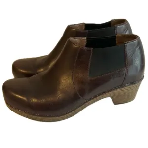 Dansko Marilyn brown genuine leather chelsea clog ankle boots size 10.5 EU 41