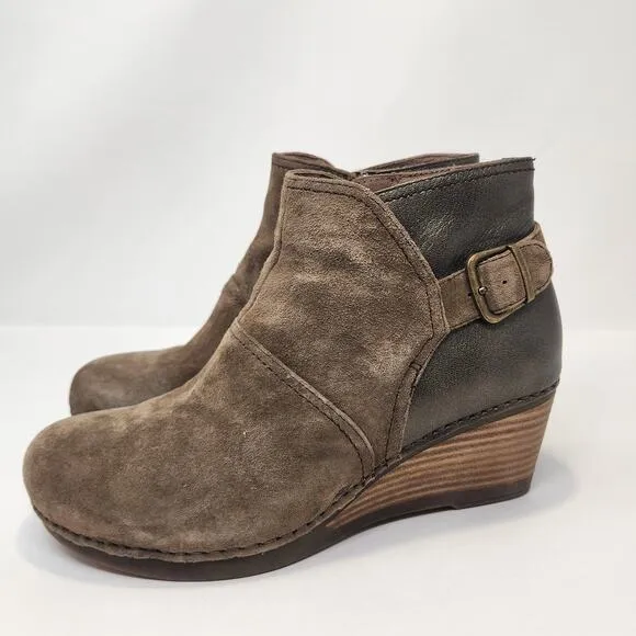 Dansko Women Shirley Wedge Ankle Boot Bootie Size 40 US 9.5 Brown Taupe Suede