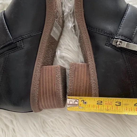 DANSKO Women's Black Leather Ankle Boots size 39 US (9) BNWOT