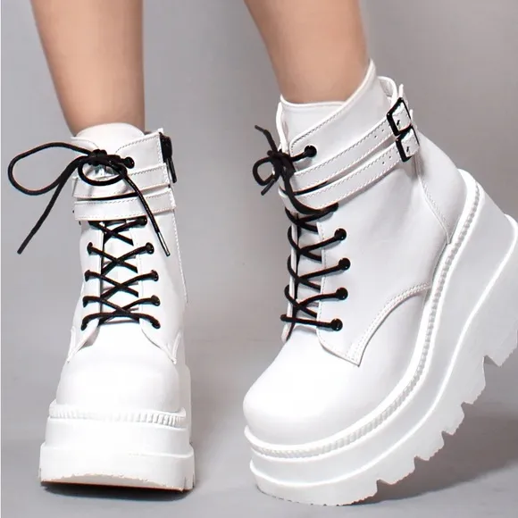 Demonia shaker white platform boots goth grunge festival NWT