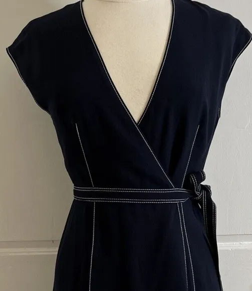 DESIGNER JOIE WRAP AROUND DRESS.. SIZE S