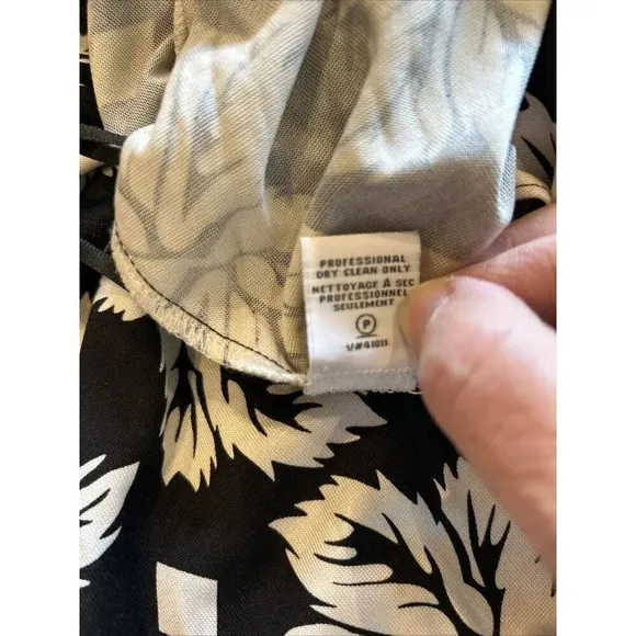 Diane Von Furstenberg Classic Luxury Abstract Leaf Silk Knit Shift Dress Sz 8