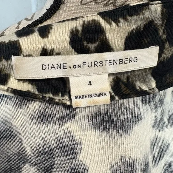 Diane Von Furstenberg wrap dress leopard animal print women’s size 4 black cream