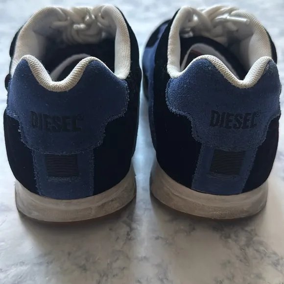DIESEL Krypton Dark Light Blue Black Suede Tennis Shoes Sneakers Unisex Womens 7
