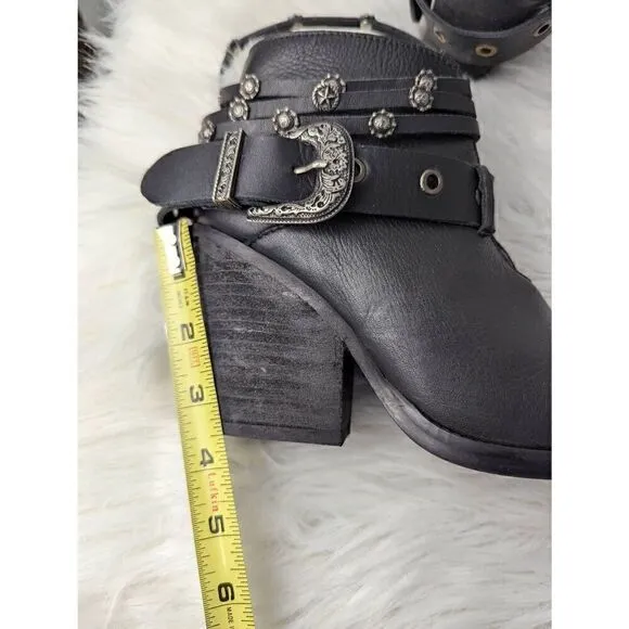 Dingo Ankle Western Cowboy Black Boots Rivets Studs Wrap Buckle Size 6.5 Medium