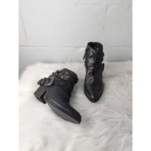 Dingo Ankle Western Cowboy Black Boots Rivets Studs Wrap Buckle Size 6.5 Medium