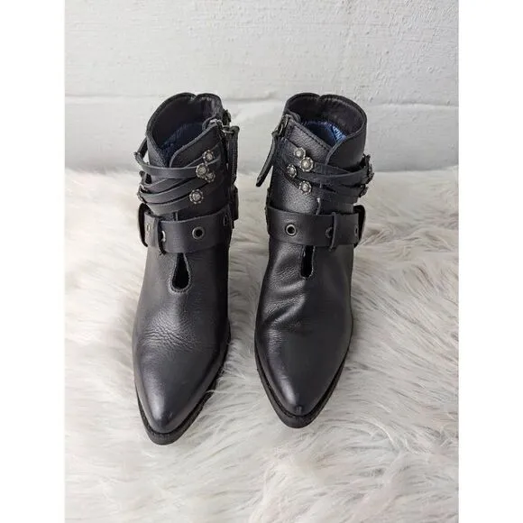 Dingo Ankle Western Cowboy Black Boots Rivets Studs Wrap Buckle Size 6.5 Medium