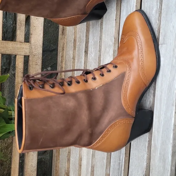 Dingo Vtg granny boots rare