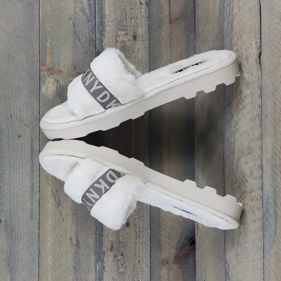 DKNY Logo Faux Fur Rabbit Women's Slides Slippers Beige