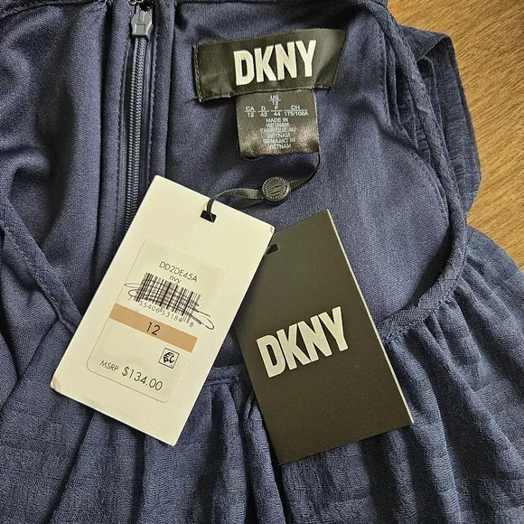 DKNY Sleeveless Navy Belted Crepe Sheath Dress Womens 12 Classic Chic Minimalist