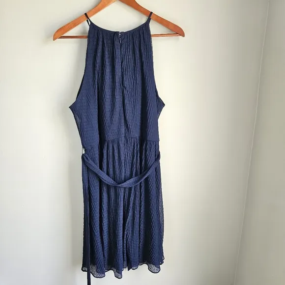DKNY Sleeveless Navy Belted Crepe Sheath Dress Womens 12 Classic Chic Minimalist