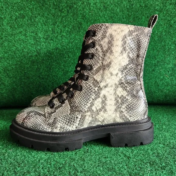 Dolce Vita Snake Print Lace-Up Combat Boot Size 10 New