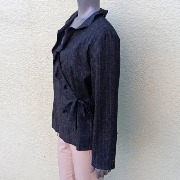 DONNA RICCO LADIES CHARCOAL GREY PIN-STRIPED LUXURY SUITCOAT/BLAZER