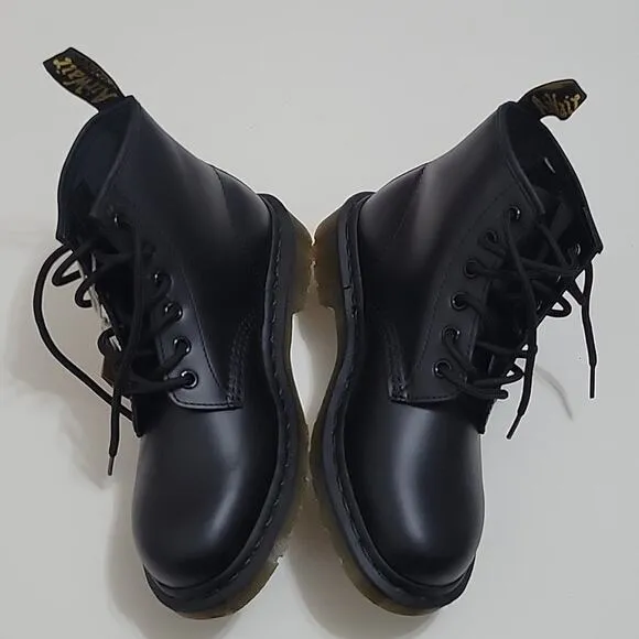 Dr. Martens 191 Black Stitch Smooth Leather Boots