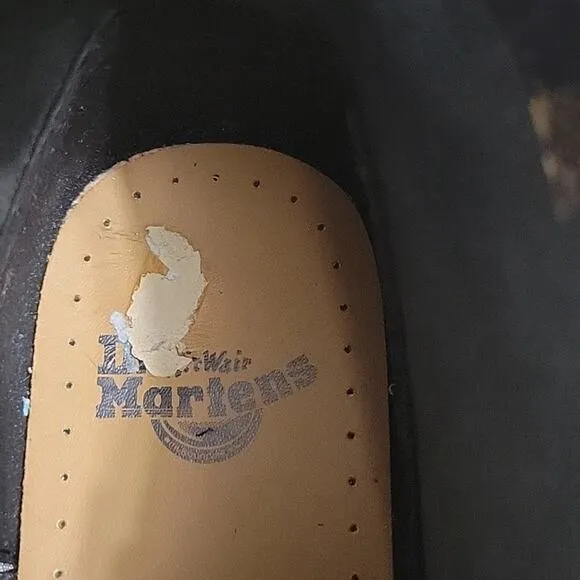 Dr. Martens 191 Black Stitch Smooth Leather Boots