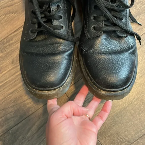 Dr Martens Black Low Lace Up Boots Size 11