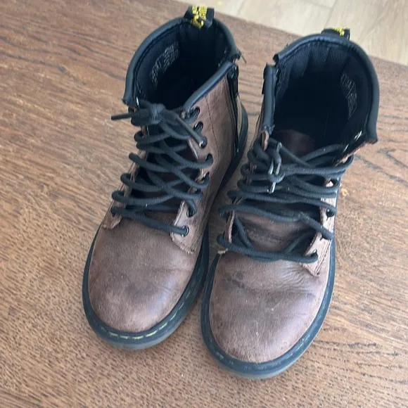 Dr. Martens Delaney Brown Leather Ankle Boots Brown With Zippers