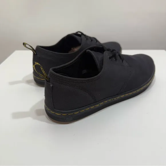 Dr. Martens Soho 3 Eye shoe