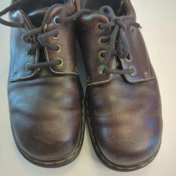 Dr. Martens Y2K Lace Up Oxford Shoes Size 11 Dark Brown England 9369 AW004 EUC