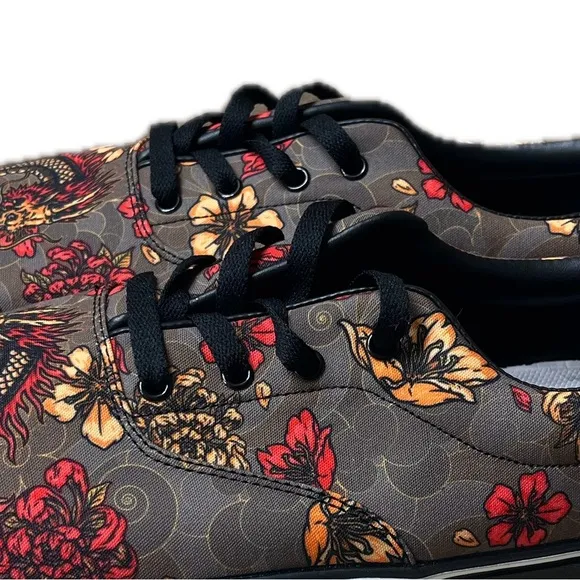Dragon Print Men's Shoes, by RAAD, Size 13M, NWOT