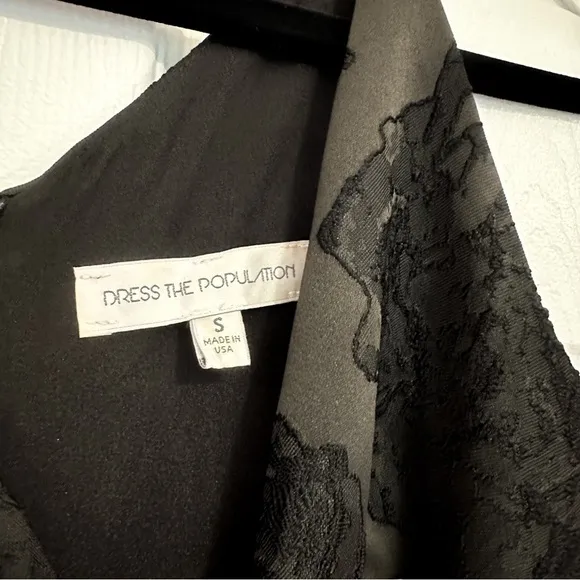 DRESS THE POPULATION COLLETTE FIT &amp; FLARE BLACK  DRESS sz small $282