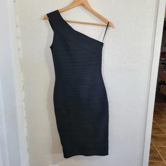 Dress The Population Vera Band-aid One Shoulder Dress sz S Black