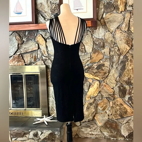 Dress the Population, Women's Gwen Midi Dress Sleeveless Black Sz. Small
