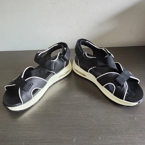 Earth Cedar Kushma Black Noir Hiking Outdoor Water Sandals Shoes Sz 6.5M NWOB
