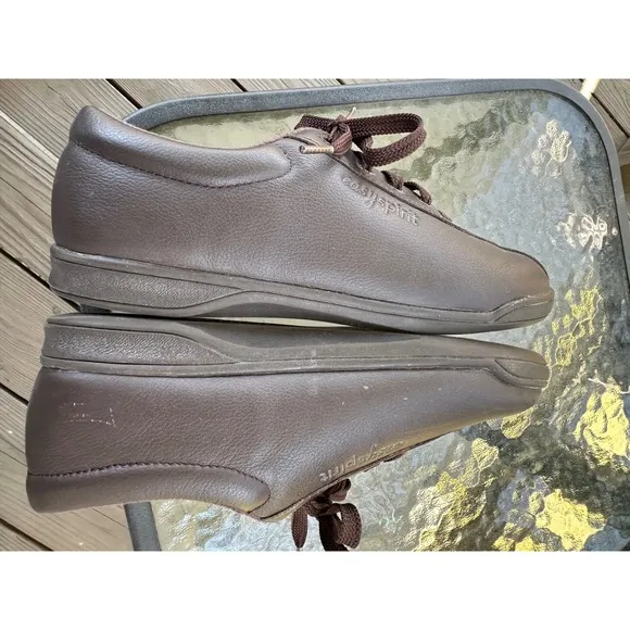 Easy Spirit Leather Walking Shoes Comfort Brown Lace Up Woman's 8.5 2A