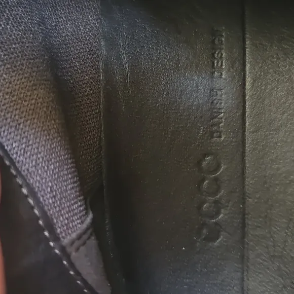 Ecco Dark Gray Low Top Ankle Boots Size 8