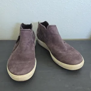 Ecco Dark Gray Low Top Ankle Boots Size 8