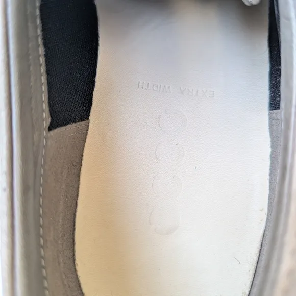 Ecco Mens Soft Leather Sneakers Minimalist Design