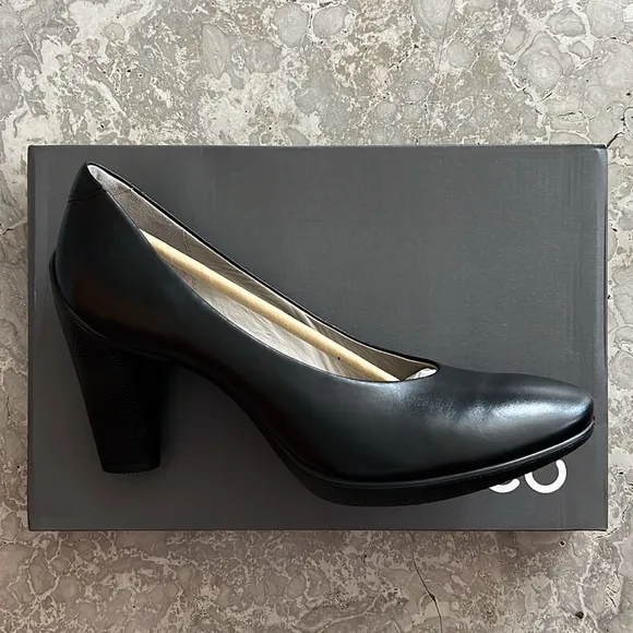 Ecco Sculptured 75 Black Leather Pump Heels, Size EU 41 | US 10-10.5 New in Box