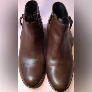 ECCO Shape 39 Zip Brown ankle Boots size 8-8.5