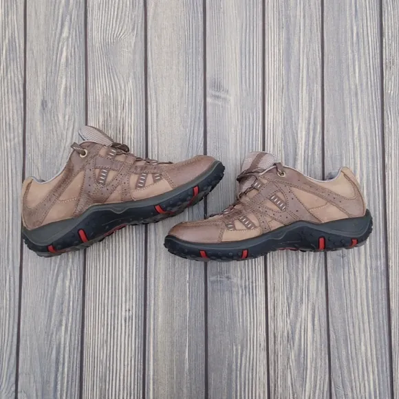 Ecco Woman's Outdoor Adventure Sneaker Shoes