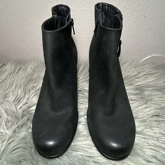 ECCO Women's Touch 75 Ankle Bootie Size 41