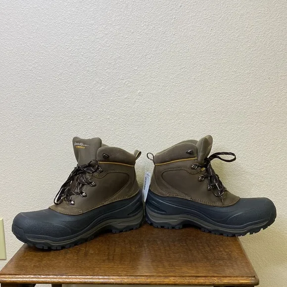 Eddie Bauer Men's Snowfoil Boot Men's Size 12 NIB