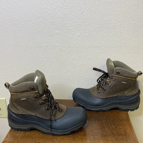 Eddie Bauer Men's Snowfoil Boot Men's Size 12 NIB